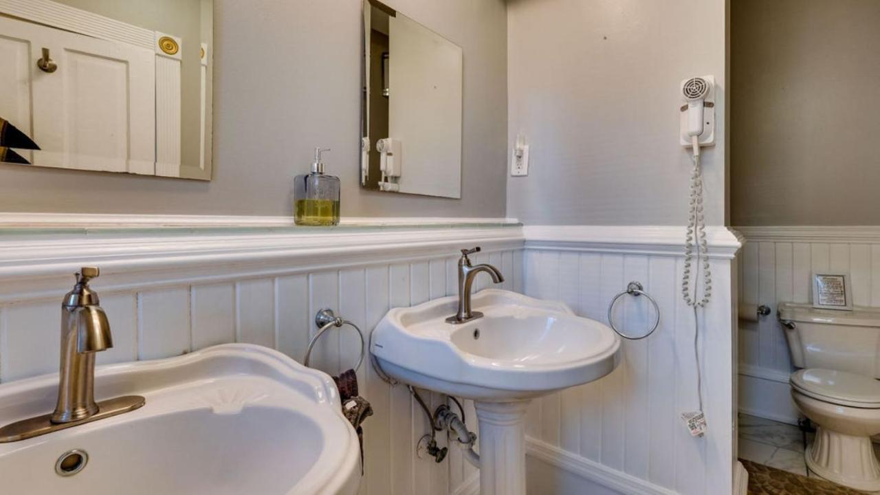 Elegant 2 Bed Directly On Forsyth Park Leilighet Savannah Eksteriør bilde